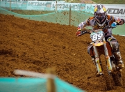 开云体育入口-当战火与赛场交织，乌克兰的坚韧与阿坎吉的关键接管