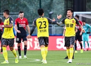 开云体育中国官网-新疆飞虎全队士气高昂，豪取连胜