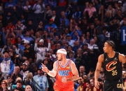 开云下载-猛龙险胜雷霆，德罗赞关键制胜