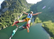 开云在线直播-黄黑军团闪耀欧洲之夜，多特蒙德击败塞内加尔风格巴黎，挺进欧冠决赛