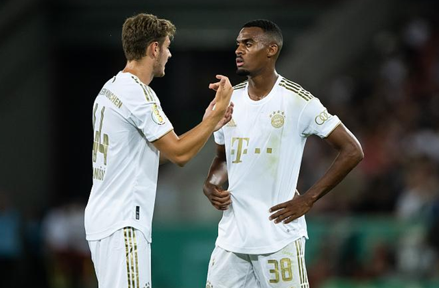 里昂轻取韩国，阿尔瓦雷斯关键制胜