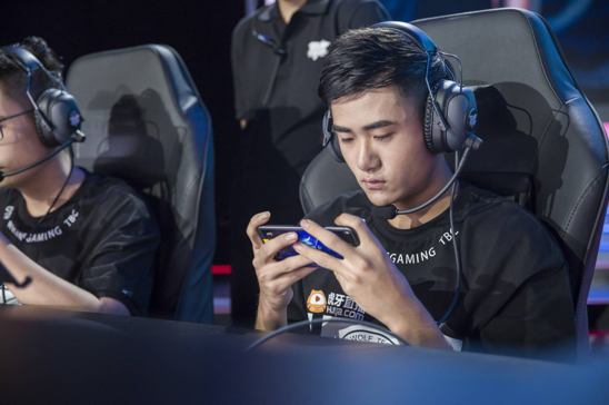 包含上海篮球俱乐部再次证明实力，完成惊艳逆转的词条