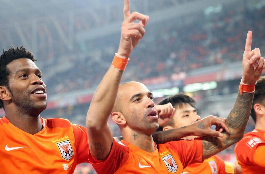 临危受命,球队战将力挽狂澜的简单介绍 临危受命,球队战将力挽狂澜的简单介绍