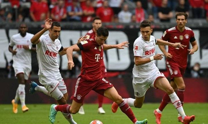 门兴格拉德巴赫客场取胜，保持榜首位置的简单介绍