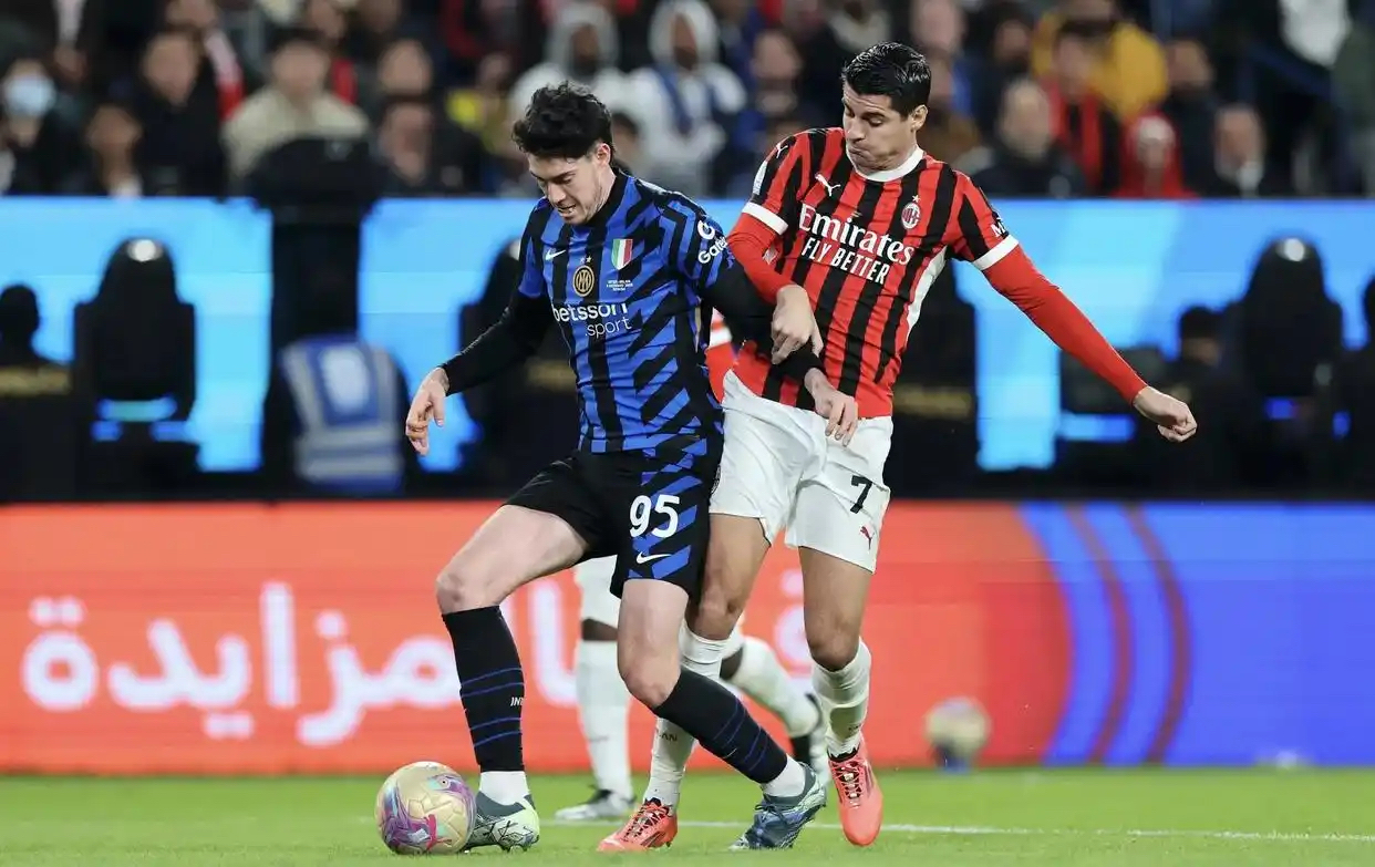 AC米兰客场绝杀热那亚，取得联赛十二连胜