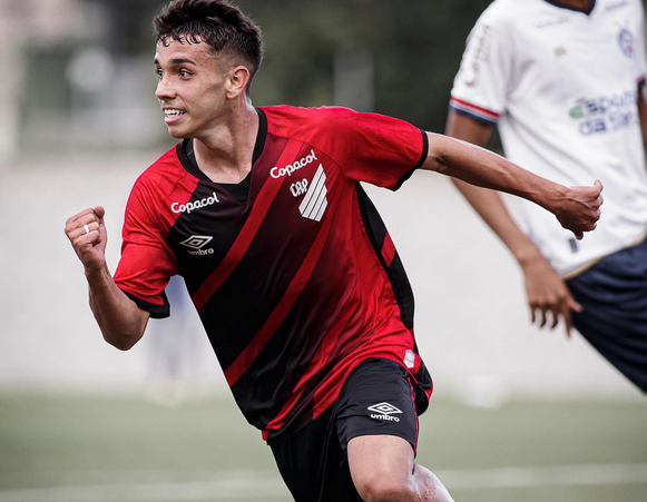 包含格雷米奥再次险胜，积极备战接下来的比赛的词条