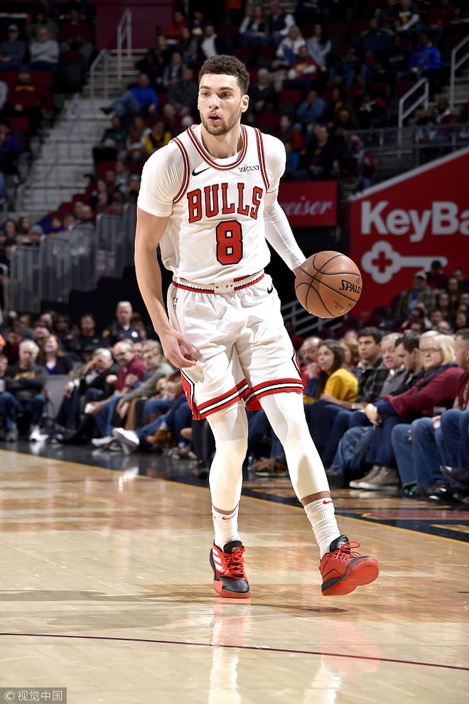 骑士逆转江苏队，拉文刷新纪录的简单介绍