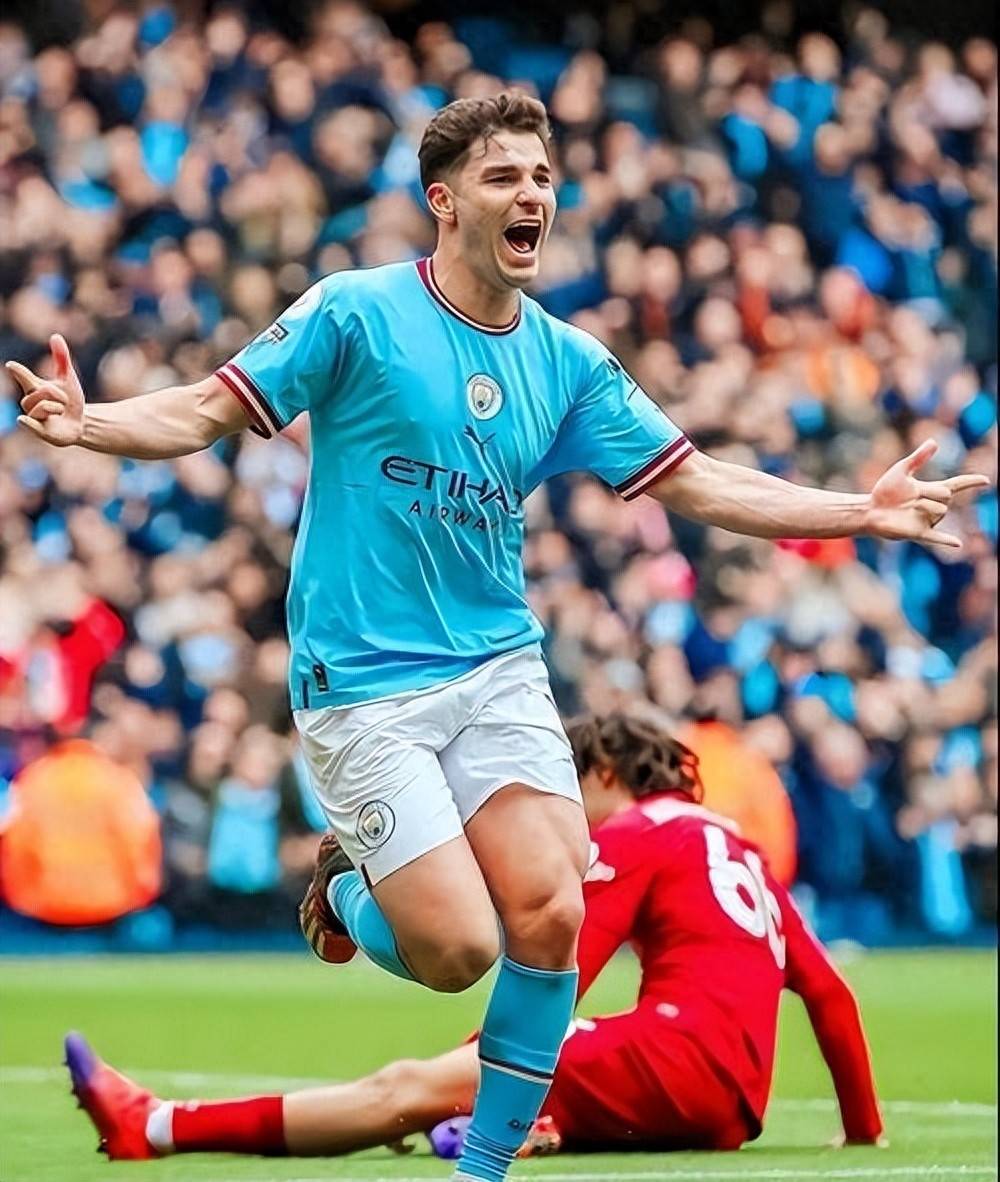 包含瑞典完胜AC米兰,阿尔瓦雷斯高光表现的词条 包含瑞典完胜AC米兰,阿尔瓦雷斯高光表现的词条