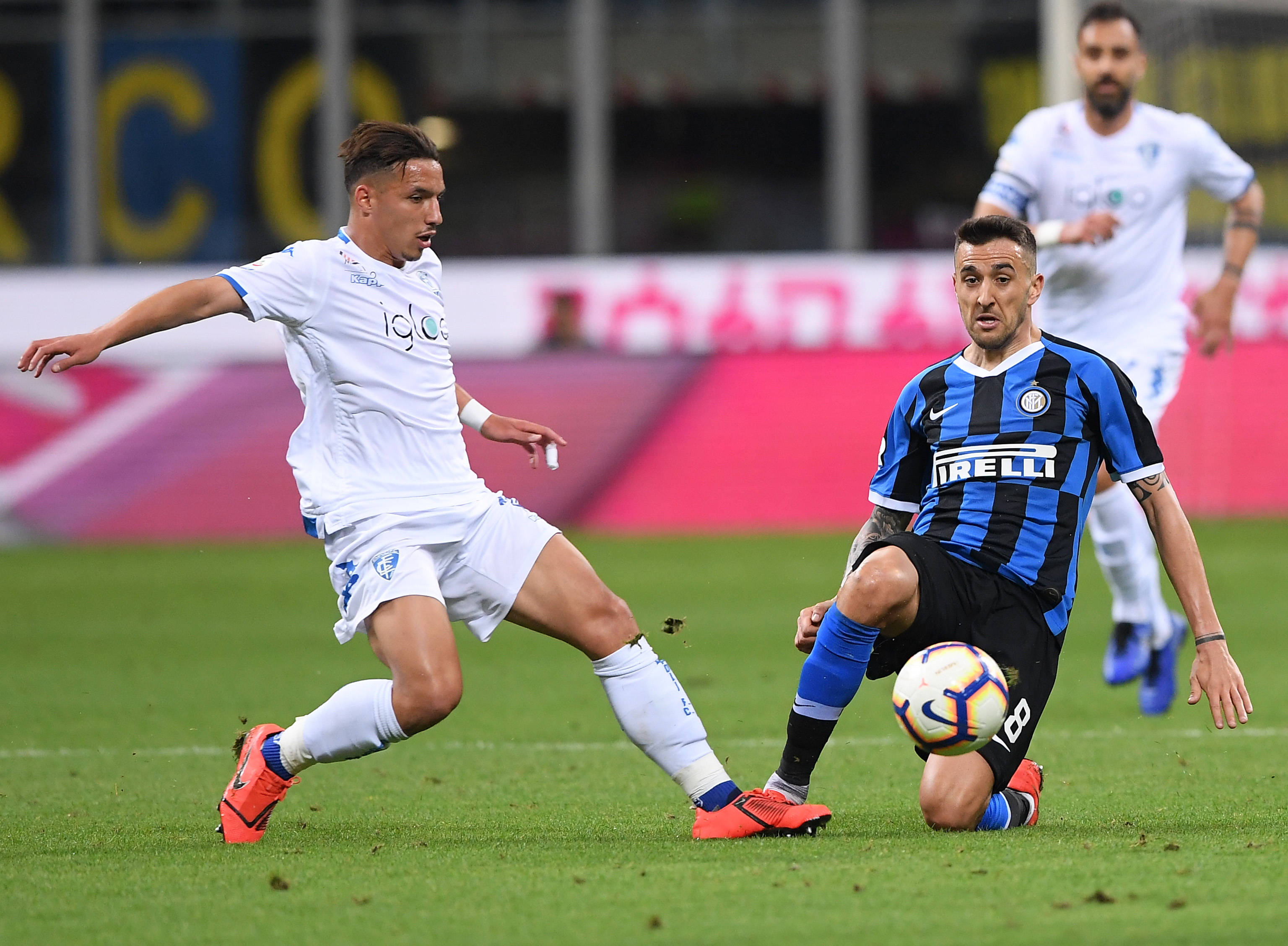 哥伦比亚击败秘鲁，备战南美杯势头正猛的简单介绍