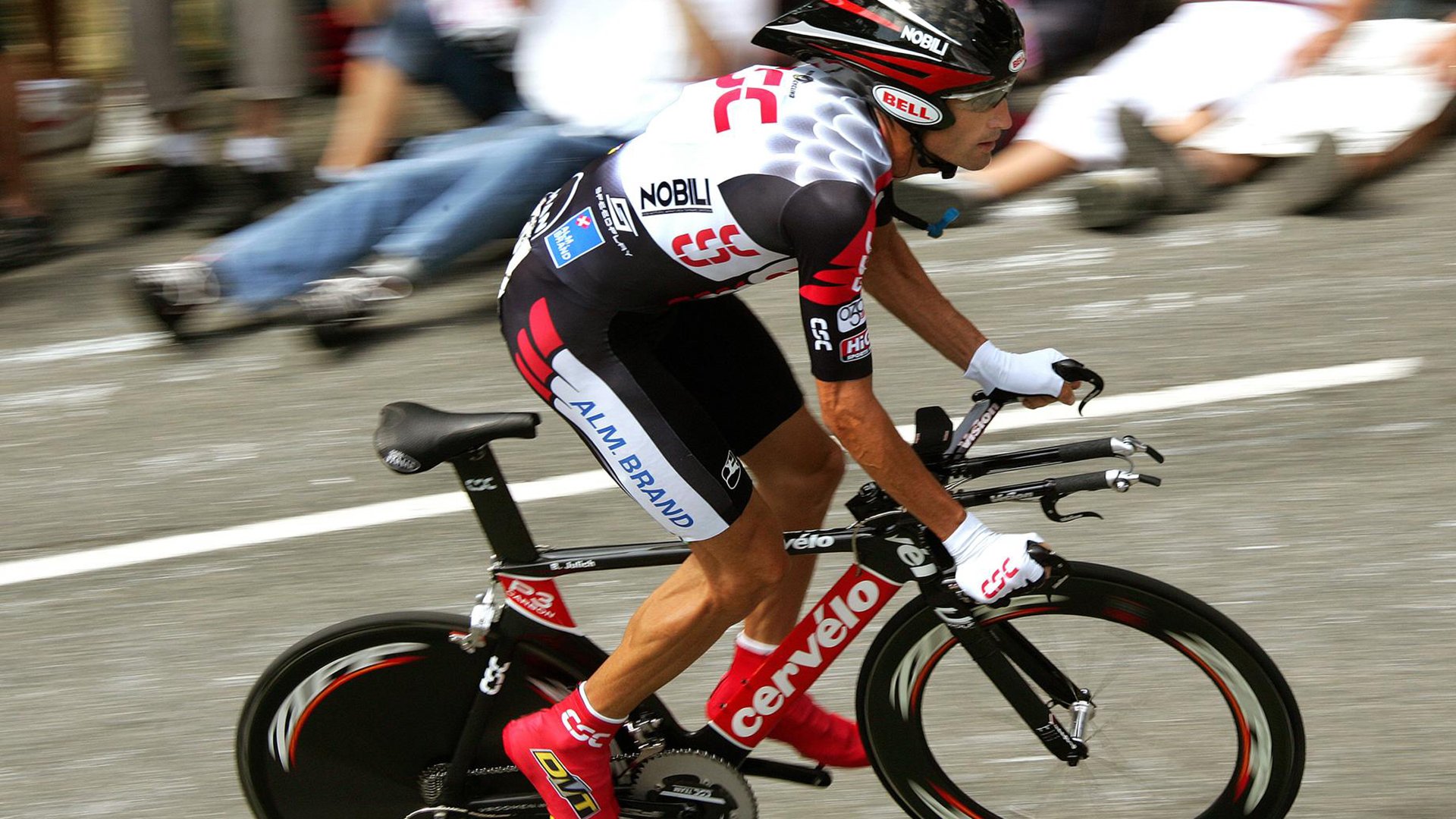 篮网全面压制快船,哈登高光表现背后的战术革命